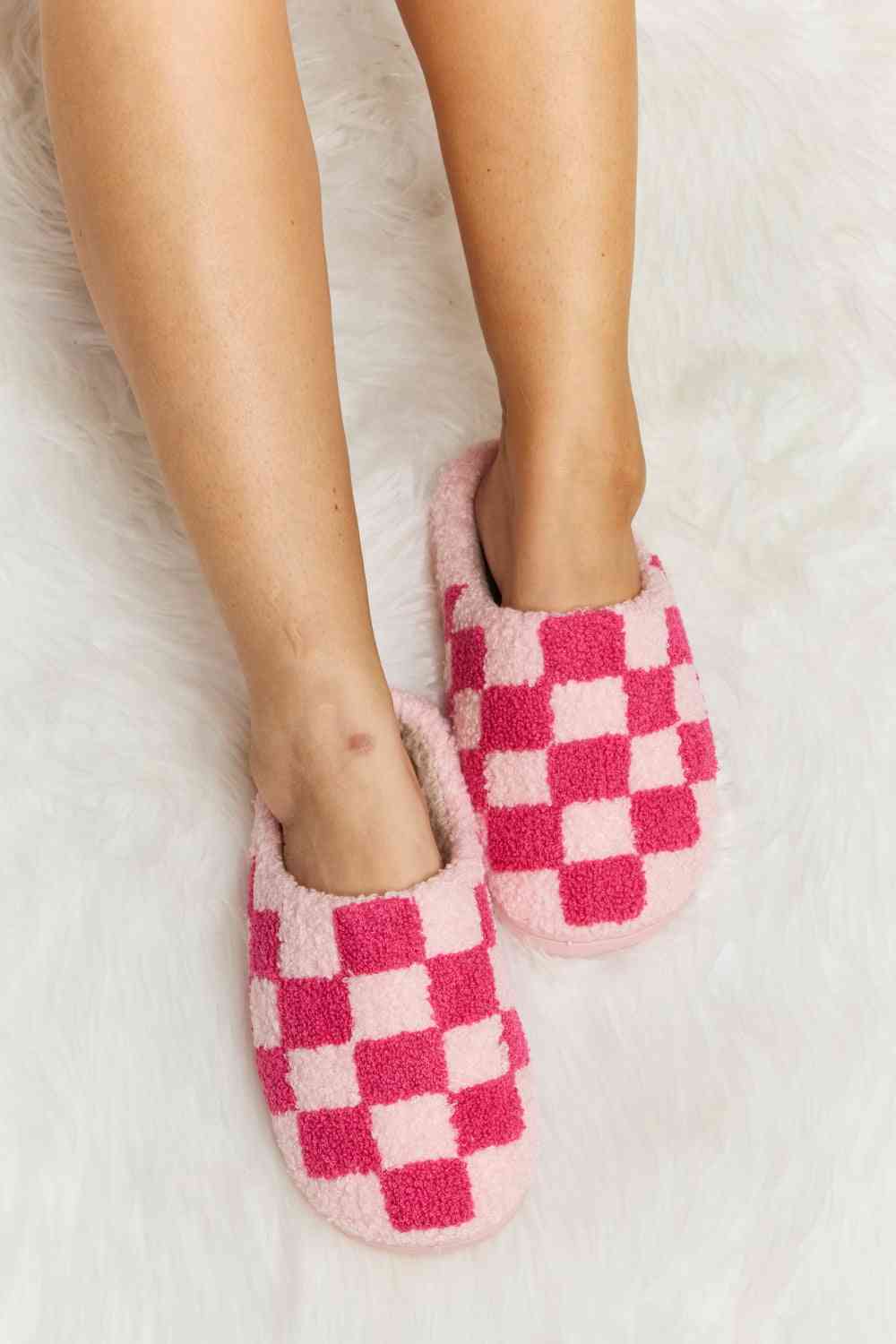 Checkered Print Slippers