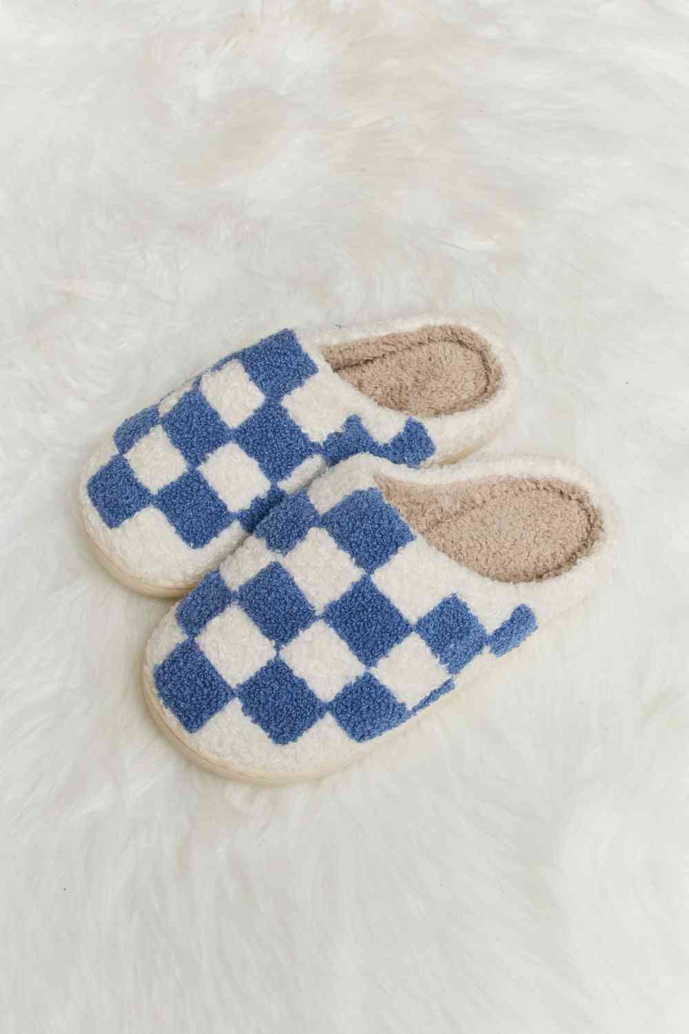 Checkered Print Slippers