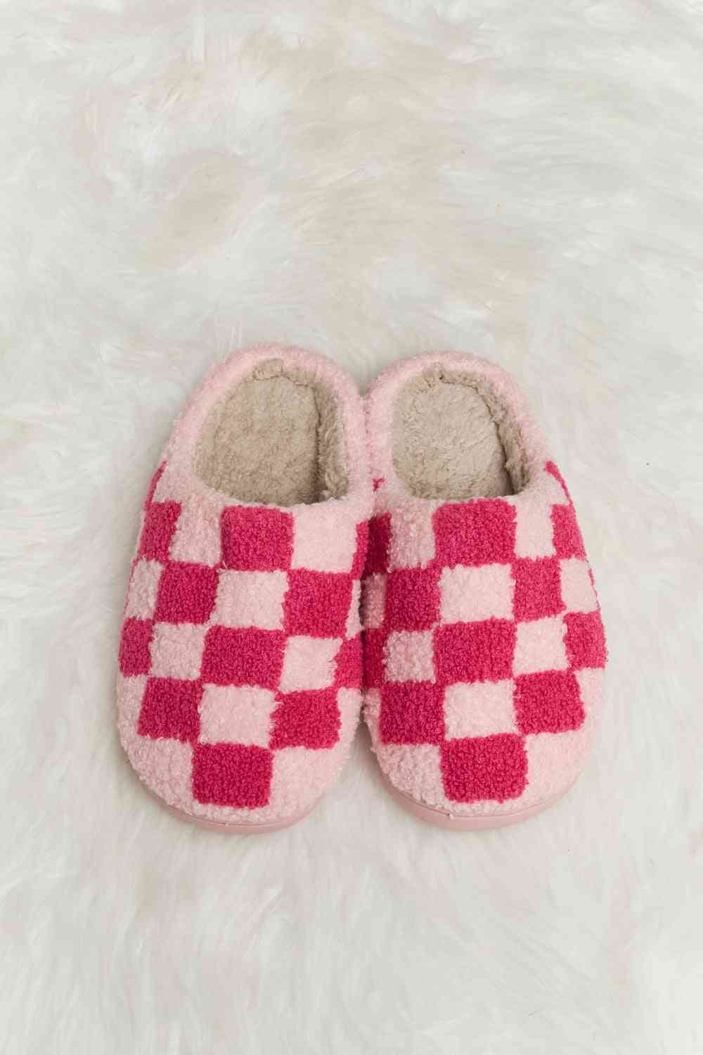 Checkered Print Slippers